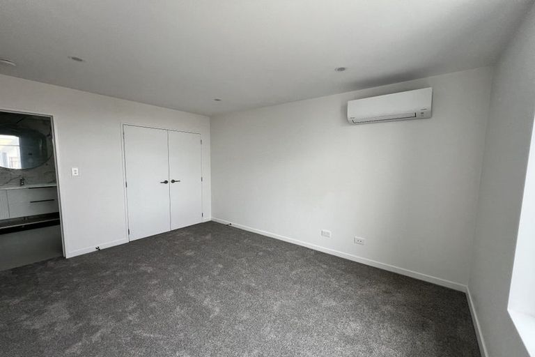 Photo of property in 100 Trafalgar Street, Waterloo, Lower Hutt, 5011