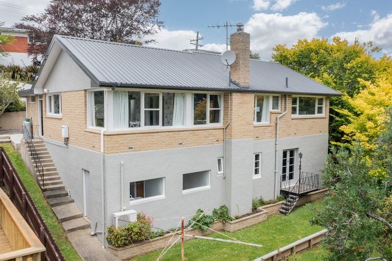 Photo of property in 5 Upland Street, Helensburgh, Dunedin, 9010