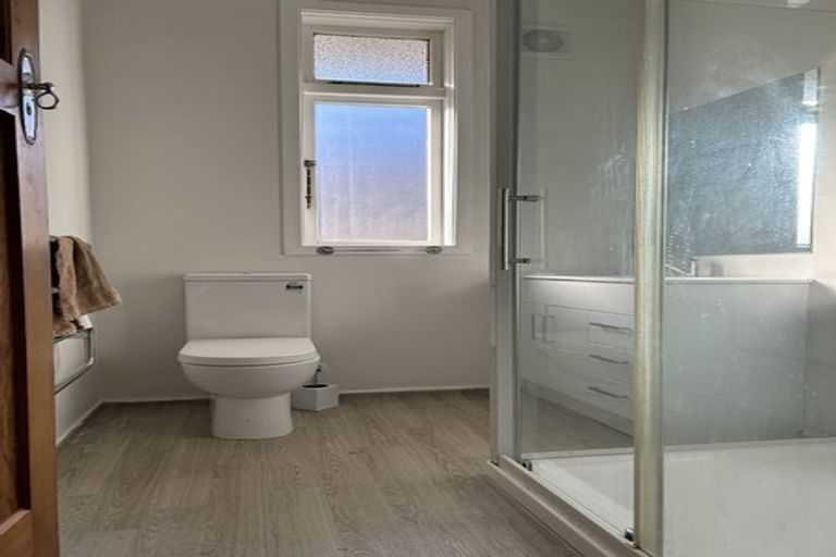 Photo of property in 73 Kauri Street, Miramar, Wellington, 6022