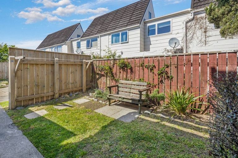 Photo of property in 72u7 Freyberg Street, Lyall Bay, Wellington, 6022