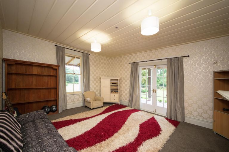 Photo of property in 310 Hewitts Road, Linton, Palmerston North, 4472