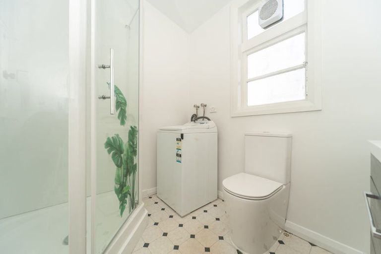 Photo of property in Graymor Flats, 19u2 Ohiro Road, Aro Valley, Wellington, 6021
