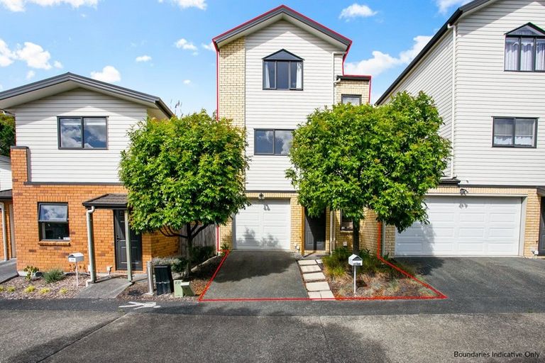 Photo of property in St Claire Village, 38/172 Mcleod Road, Te Atatu South, Auckland, 0610