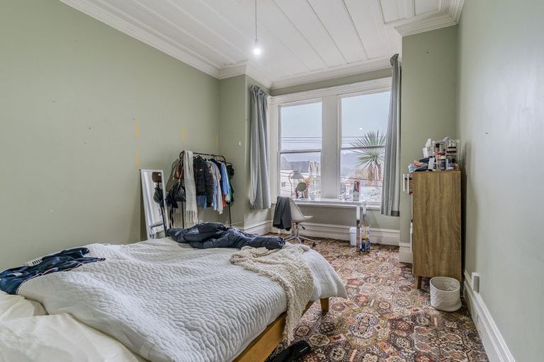 Photo of property in 100 Queen Street, North Dunedin, Dunedin, 9016