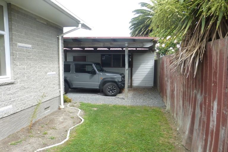 Photo of property in 41 Skerten Avenue, Hornby, Christchurch, 8042