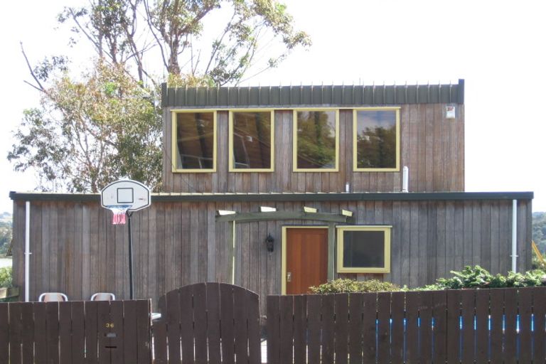Photo of property in 36 Oruamo Place, Beach Haven, Auckland, 0626