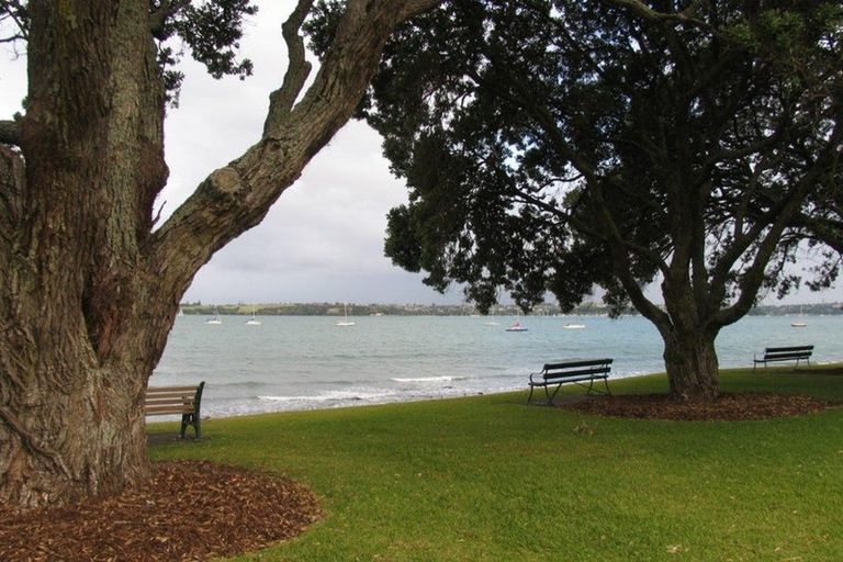 Photo of property in 10/46 King Edward Parade, Devonport, Auckland, 0624