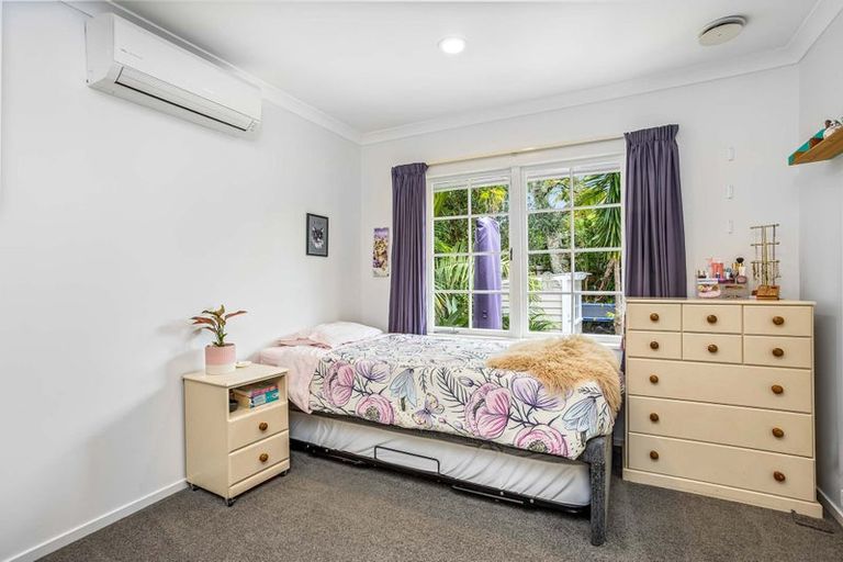 Photo of property in 78 Rosario Crescent, Red Beach, 0932
