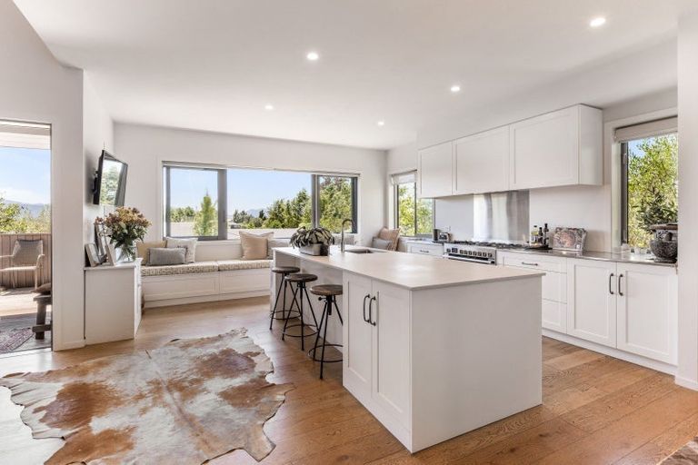 Photo of property in 10 Avignon Place, Fairhall, 7272