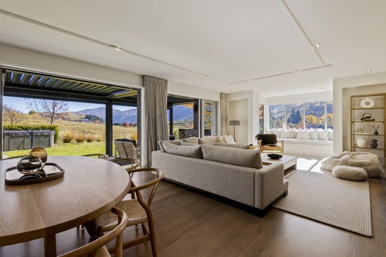 Photo of property in Millbrook Resort, 22 Ayrburn Ridge, Arrowtown, 9371