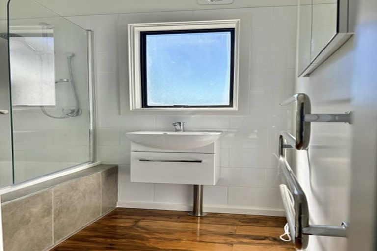 Photo of property in 99 High Street, Waipawa, 4210