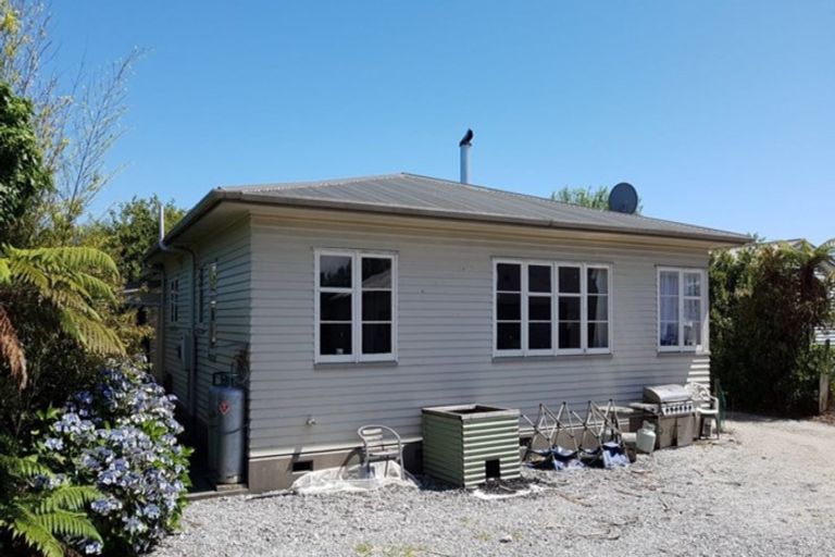 Photo of property in 40 Davie Street, Hokitika, 7810