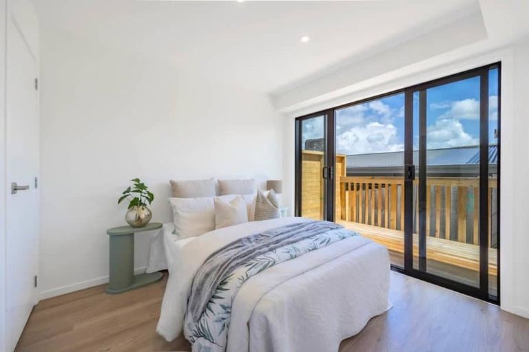 Photo of property in 8/8 Sheehan Road, Te Atatu South, Auckland, 0610