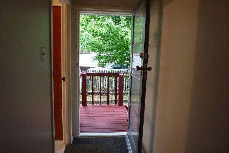 Photo of property in 9 Silverstone Place, Henderson, Auckland, 0612