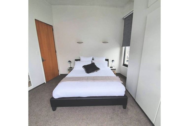 Photo of property in 6 City Apartments, 11h Ghuznee Street, Te Aro, Wellington, 6011