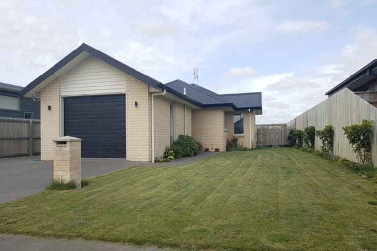 Photo of property in 29 Granite Drive, Rolleston, 7614
