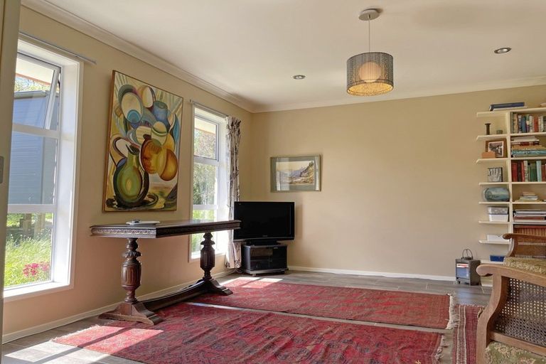 Photo of property in 22 Johnson Street, Waipawa, 4210