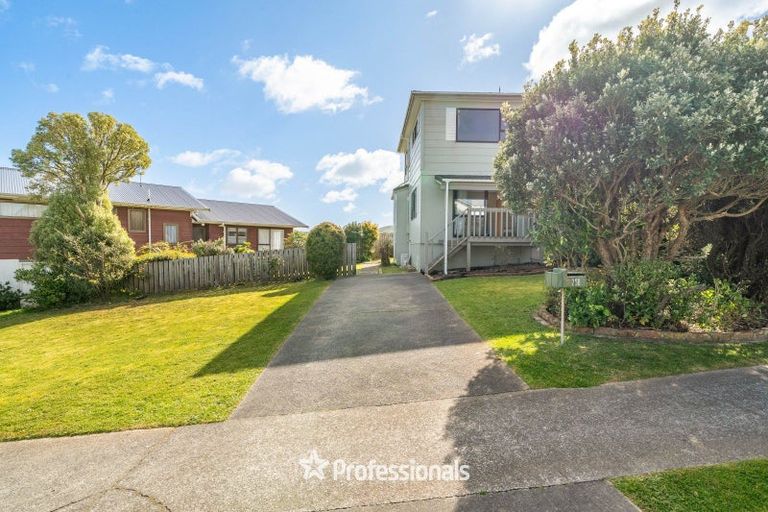 Photo of property in 25b Outram Grove, Kelson, Lower Hutt, 5010