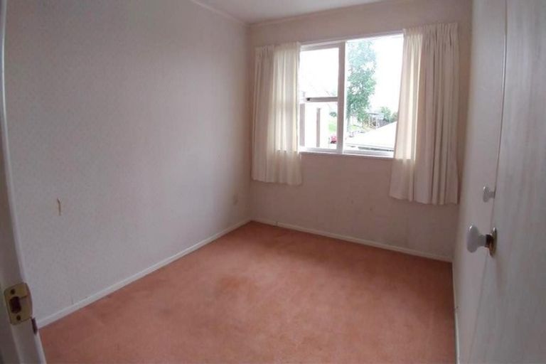 Photo of property in 117a Kia Ora Road, Beach Haven, Auckland, 0626