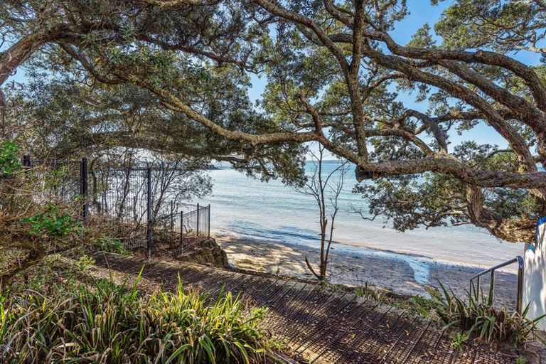 Photo of property in The Sands Apartments, 18/47 The Strand, Takapuna, Auckland, 0622