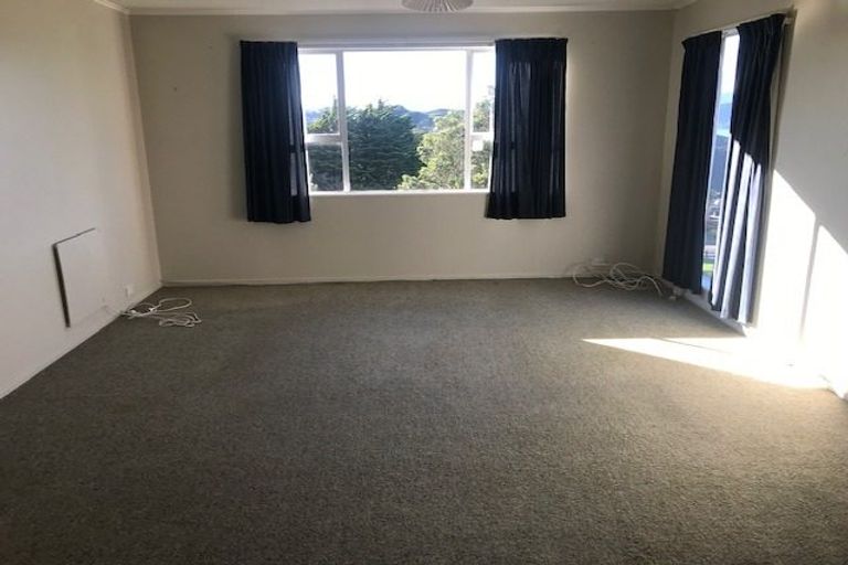 Photo of property in 5 Sita Way, Broadmeadows, Wellington, 6035