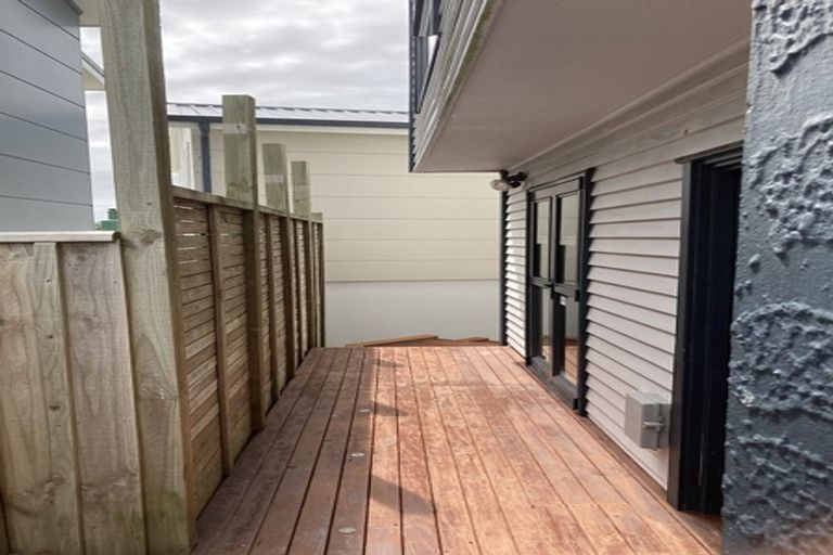 Photo of property in 49 Hindmarsh Street, Johnsonville, Wellington, 6037