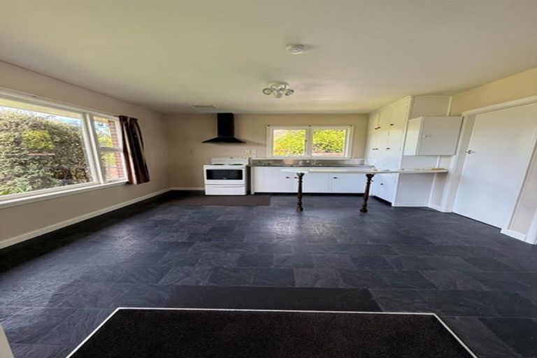 Photo of property in 3 Bendale Place, Avonhead, Christchurch, 8042