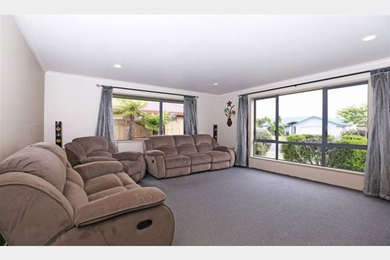 Photo of property in 23 Wentworth Drive, Rototuna North, Hamilton, 3210