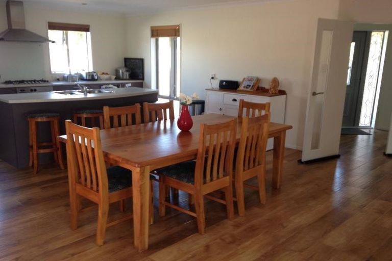 Photo of property in 9 Gillatt Gardens, Halswell, Christchurch, 8025