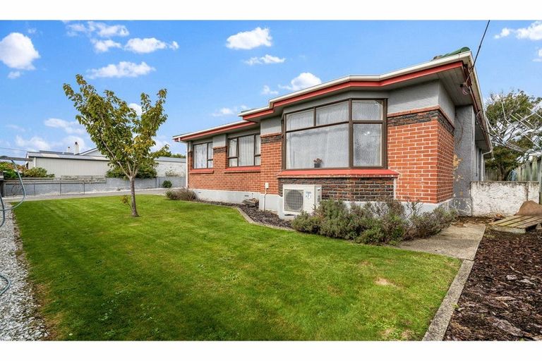 Photo of property in 11 Wallace Street, Grasmere, Invercargill, 9810
