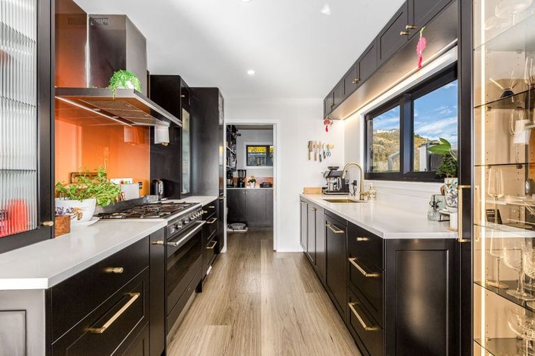 Photo of property in 9 Trysail Place, Whitby, Porirua, 5024