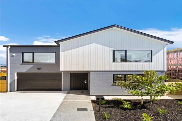 Photo of property in 5 Ocean Breeze Avenue, Hobsonville, Auckland, 0616