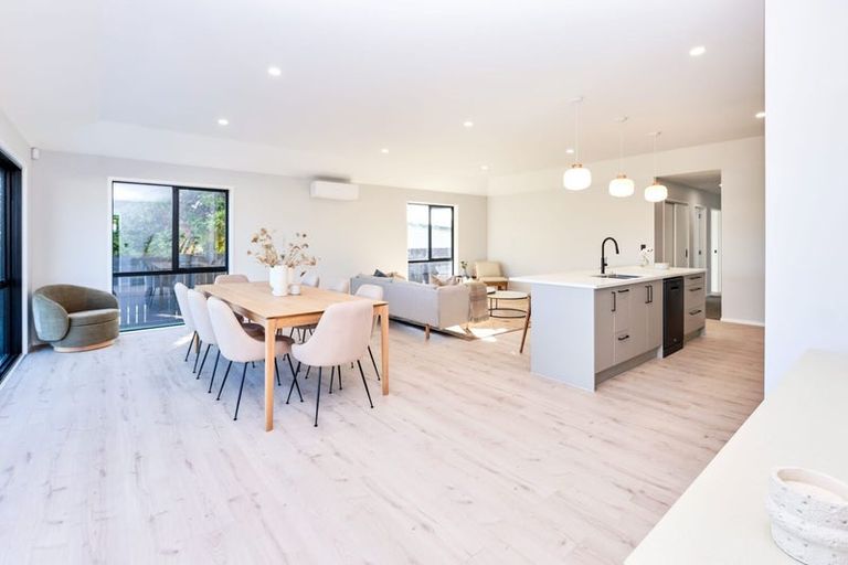 Photo of property in 33 Booker Drive, Tuakau, 2121