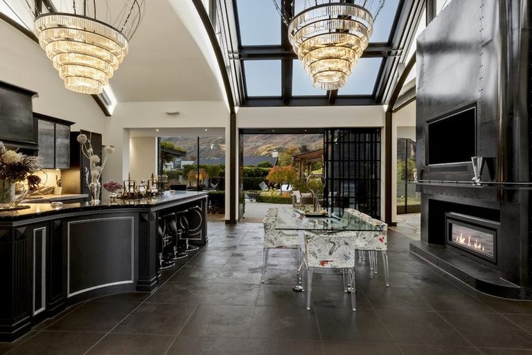 Photo of property in Millbrook Resort, 2 Millvista Lane, Arrowtown, Queenstown, 9371