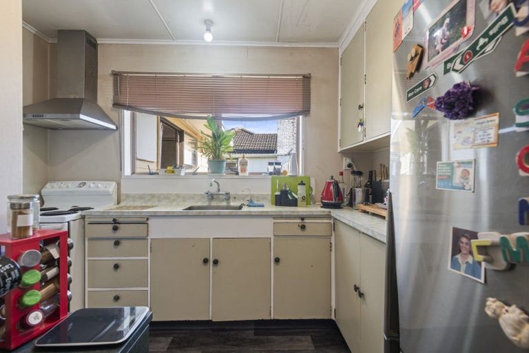 Photo of property in 21 Flower Street, Bulls, 4818