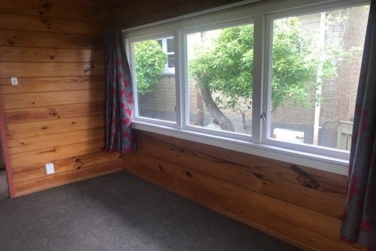 Photo of property in 9 Versailles Street, Karori, Wellington, 6012