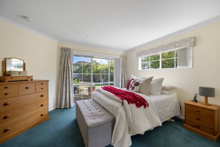 Photo of property in 3 Claridge Place, Taradale, Napier, 4112