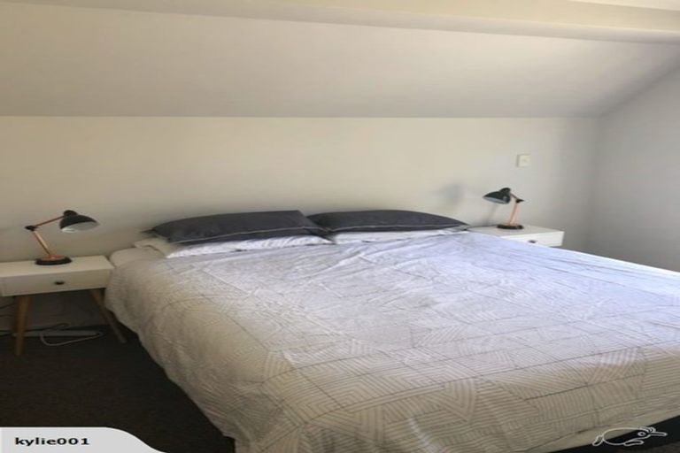 Photo of property in 3/47 Marine Parade, Mount Maunganui, 3116