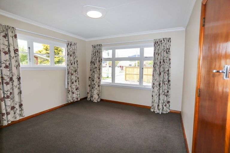 Photo of property in 190 Cashmere Road, Hoon Hay, Christchurch, 8025