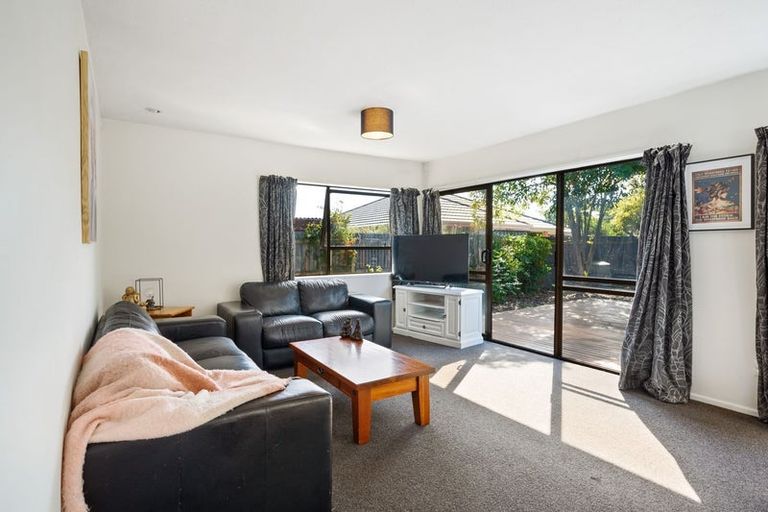 Photo of property in 54 Rookwood Avenue, New Brighton, Christchurch, 8083