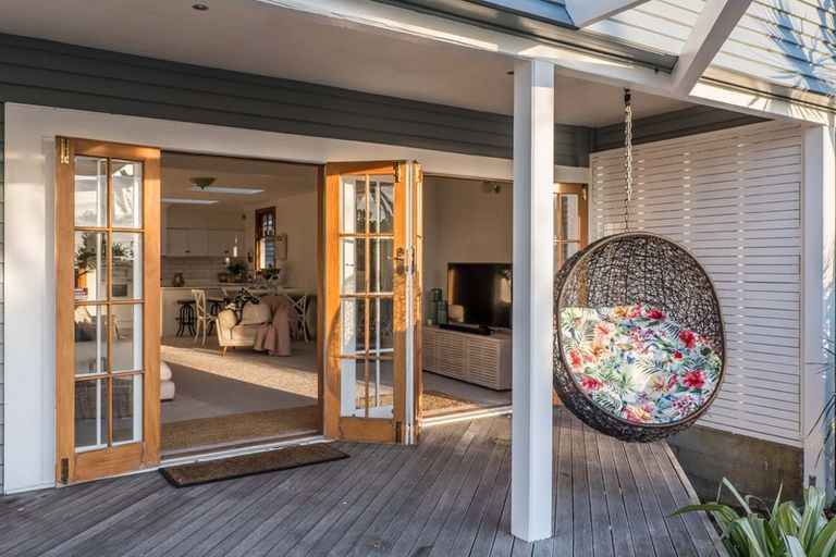 Photo of property in 9 Manly Street, Paraparaumu Beach, Paraparaumu, 5032