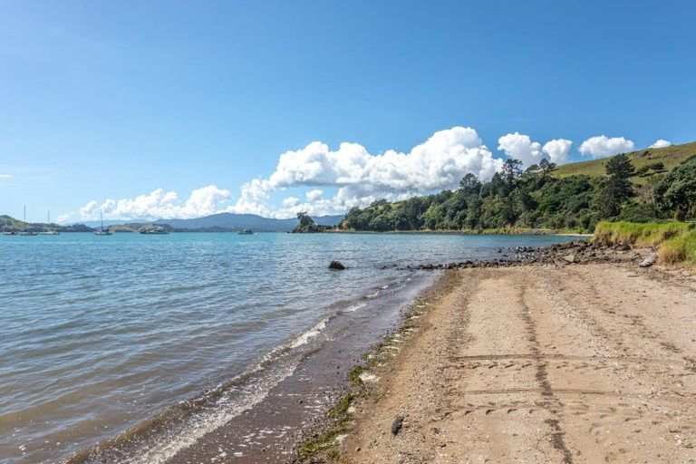Photo of property in 343 Te Kouma Road, Te Kouma, Coromandel, 3581
