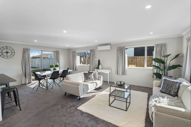 Photo of property in 27 Lucca Crescent, Rolleston, 7615