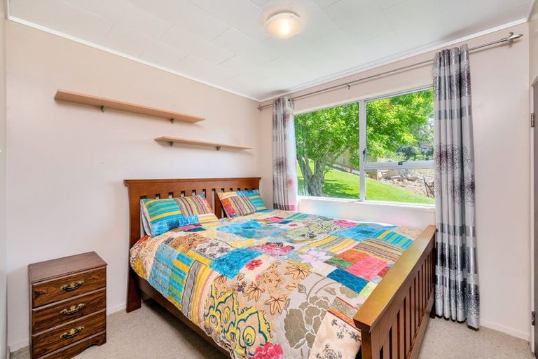 Photo of property in 50 Awaruku Road, Torbay, Auckland, 0630
