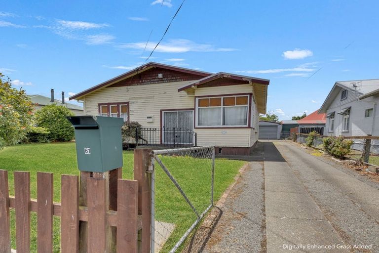 Photo of property in 61 Swinburn Street, Dannevirke, 4930