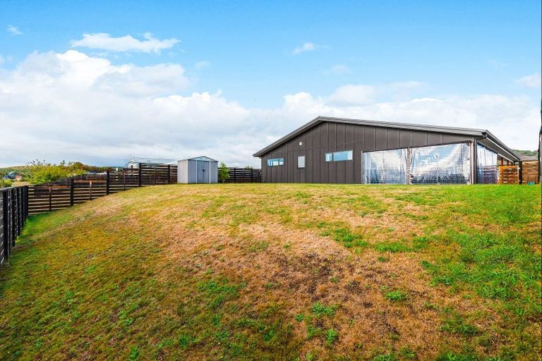 Photo of property in 14 Komahimahi Way, Motuoapa, 3382