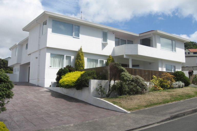 Photo of property in 8 Treasure Grove, Hataitai, Wellington, 6021