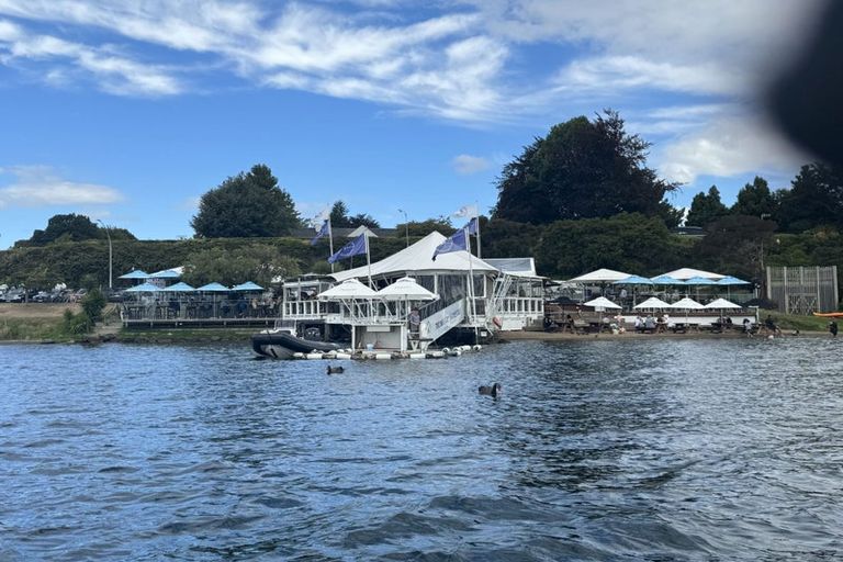 Photo of property in Bayview Apartments, 362 Lake Terrace, Two Mile Bay, Taupo, 3330