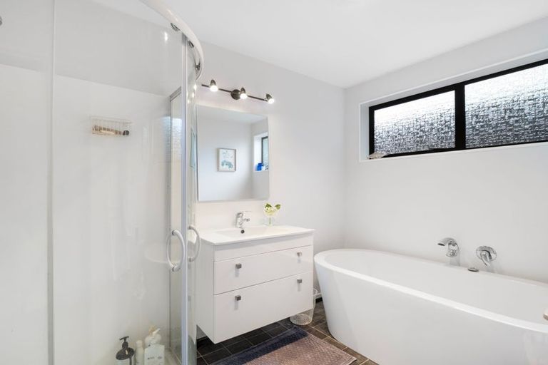 Photo of property in 18 Burtts Road, Durie Hill, Whanganui, 4500