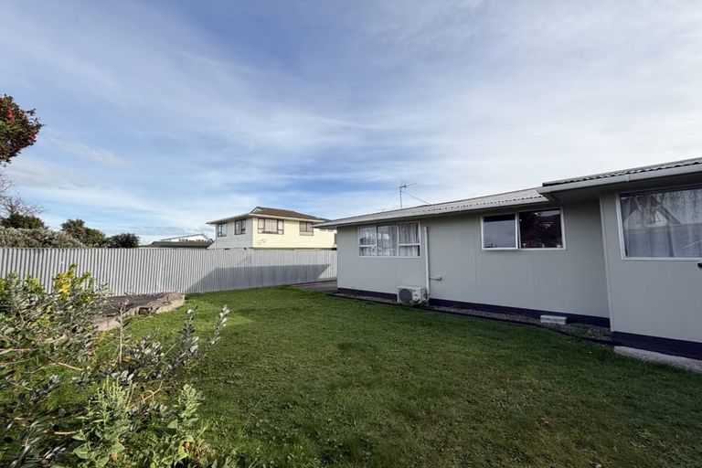 Photo of property in 34b Somerset Crescent, Highbury, Palmerston North, 4412